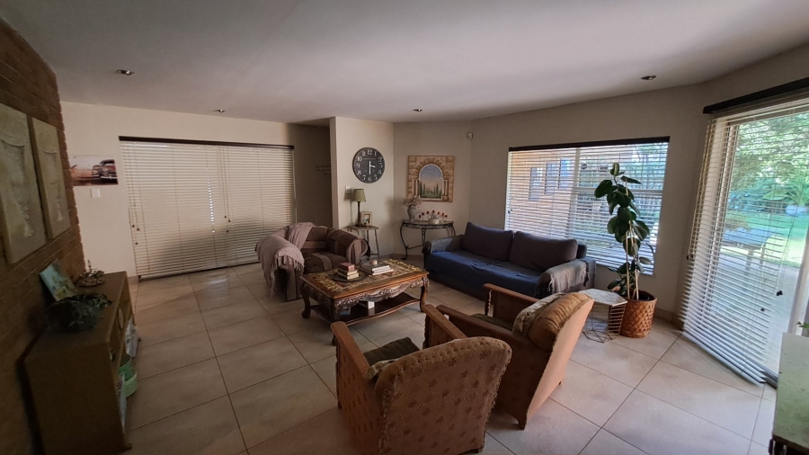 7 Bedroom Property for Sale in Universitas Free State